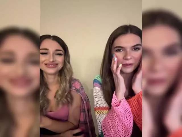 EmilyandMira from BongaCams