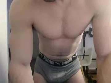 solidmuscle1992 from Chaturbate